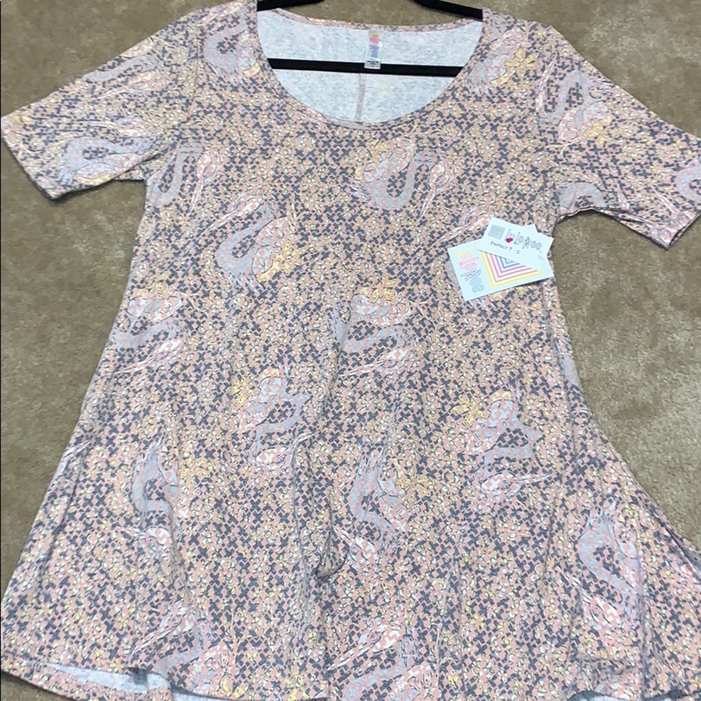 S LuLaRoe perfect T